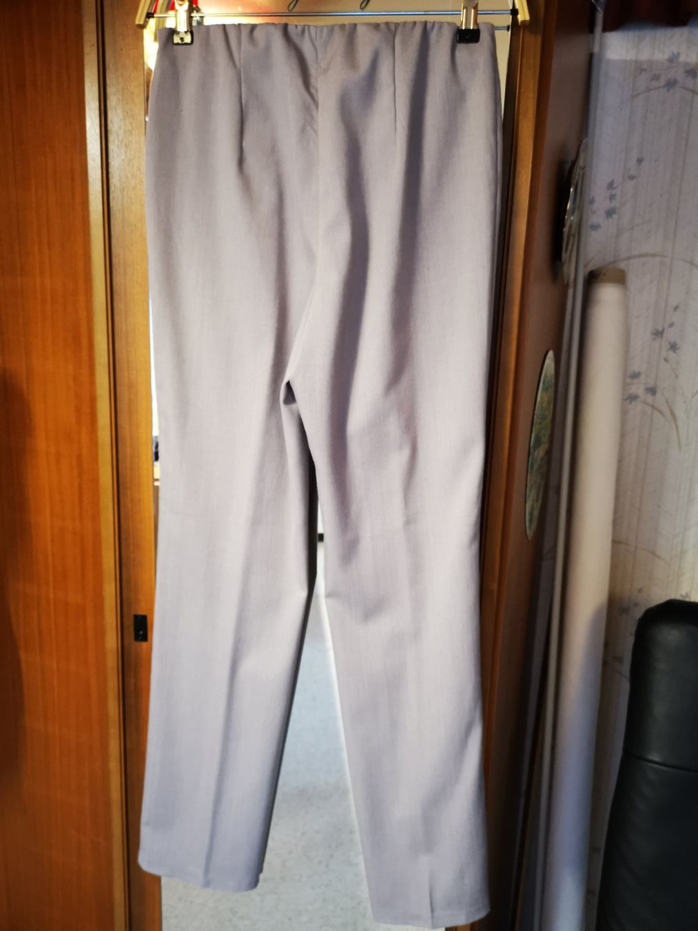 Pantaloni: Damenhose mittelgrau, Fair Lady – Usato da Seuzach venduto da NaehdesignMirjam 1