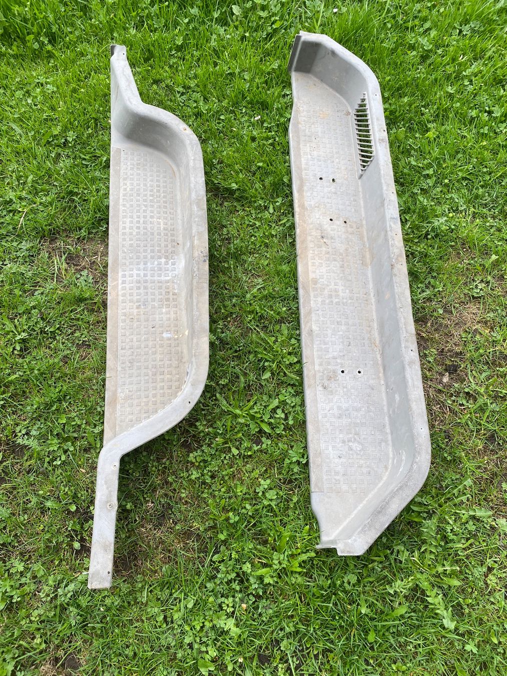 VW Tutti pezzi di ricambio auto: Trittbretter VW T4 1996 Rechts+Links – Usato da Wildhaus venduto da mandala10 3