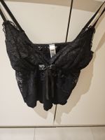 Petit top noir dentelle