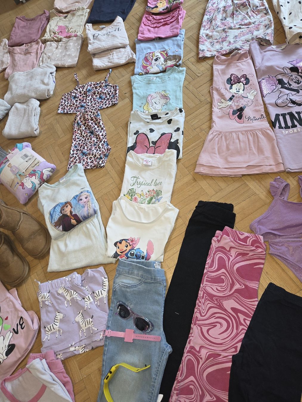 Ensembles coordonnés: grosse kleiderpackung  – D'occasion à uster par tan_vy9b 5