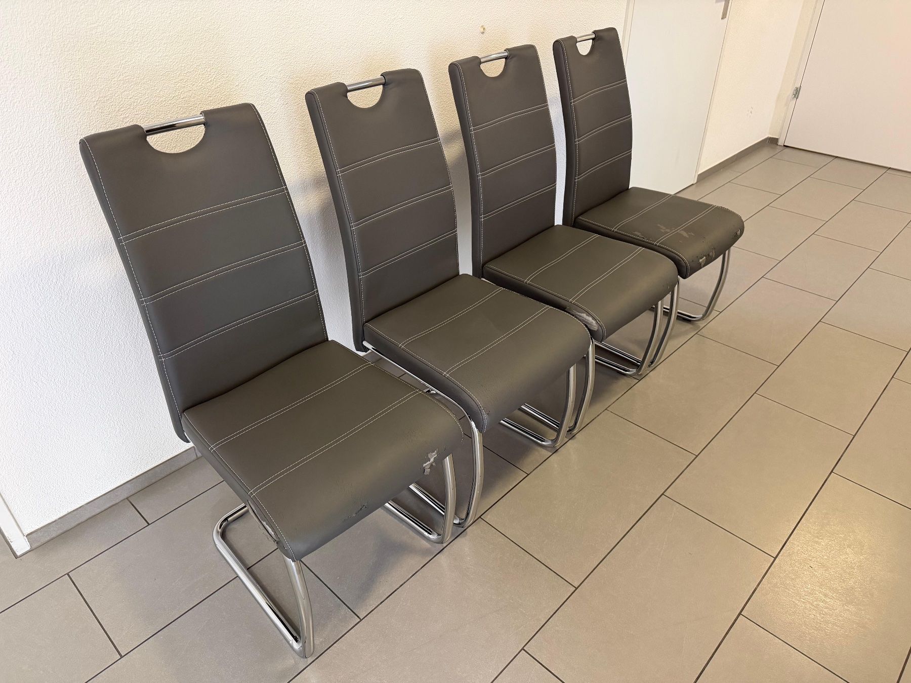 Stühle: 4er Set Esszimmerstühle – Gebraucht aus Obernau von agaton 1