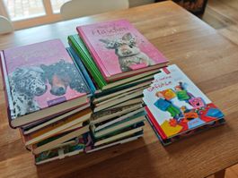 28 Bücher für Kinder von bis zu ca. 10 Jahrehn