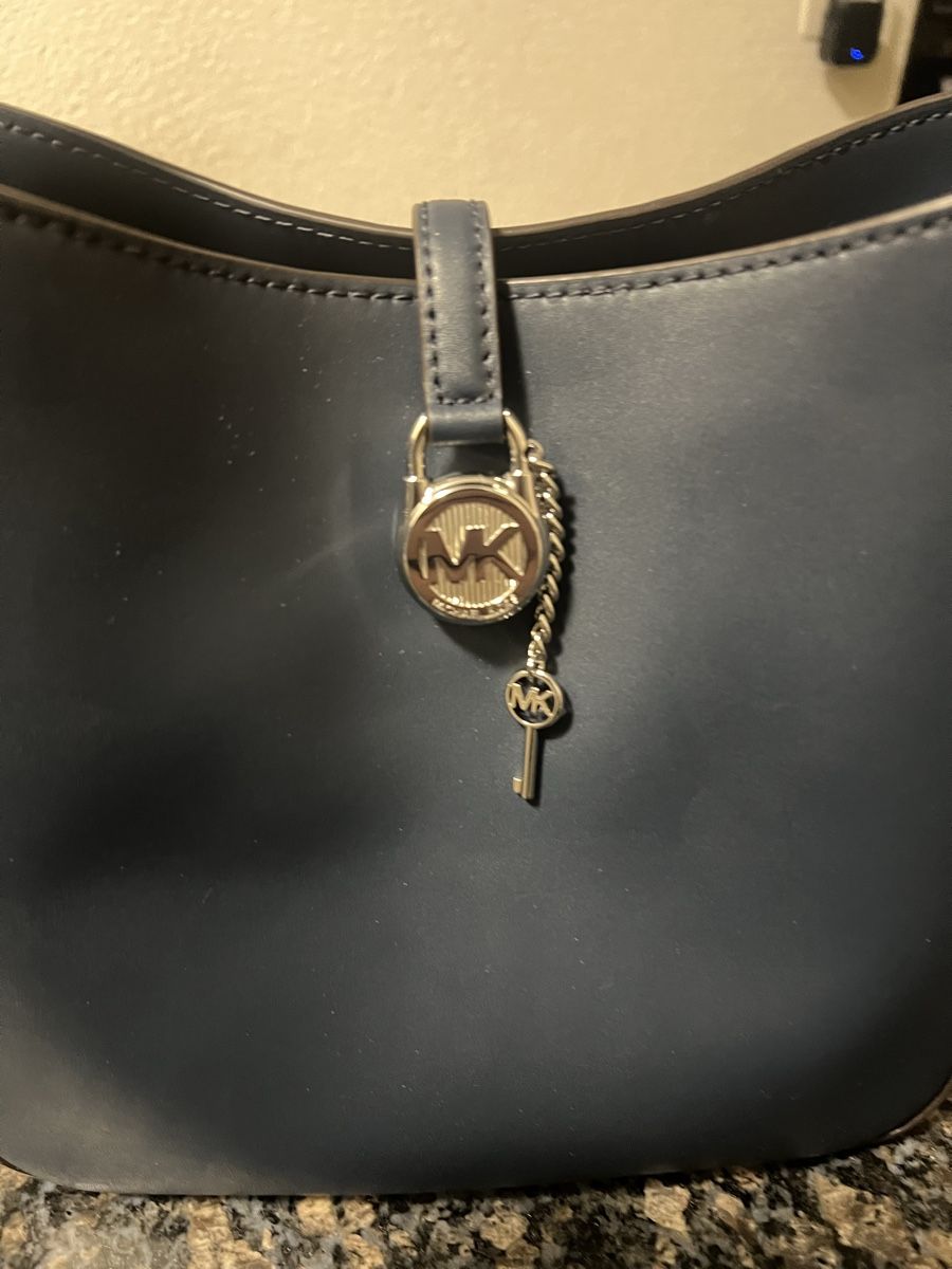Michael Kors Borse da donna: Michael Kors Handtasche, Dunkelblau - NEU! – Nuovo (secondo la descrizione) da Derendingen venduto da MDPshopandmore 1