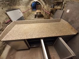 Kühltisch Gastro Edelstahl mit Granitplatte auf Rollen