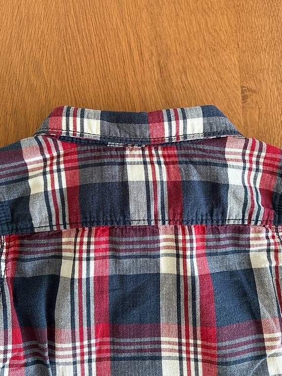Camicie, Top & T-shirt: Hemd Junge H&M Gr. 80 – Usato da Sempach Station venduto da gradientgolden 3