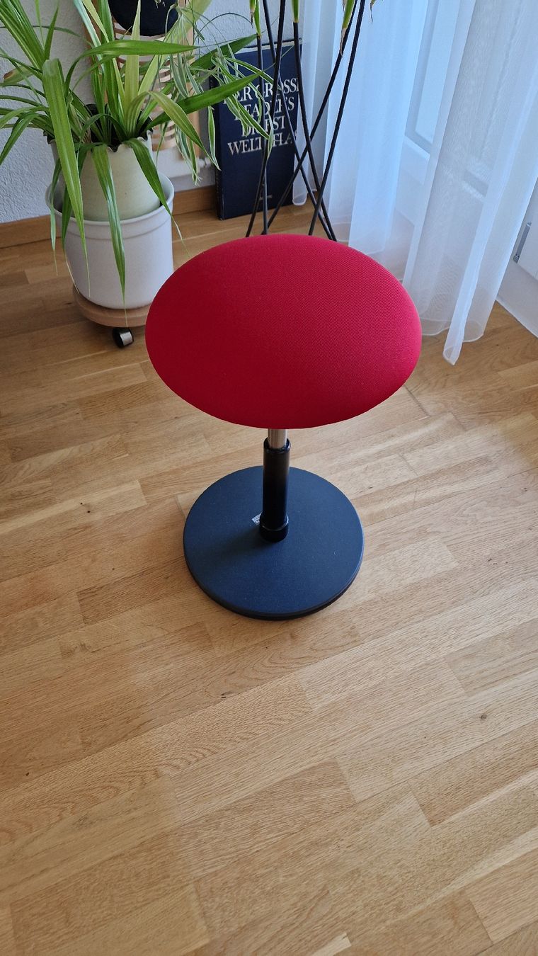 Hocker: Sitzhocker Moizi – Neu (gemäss Beschreibung) aus Einsiedeln von patty01 1