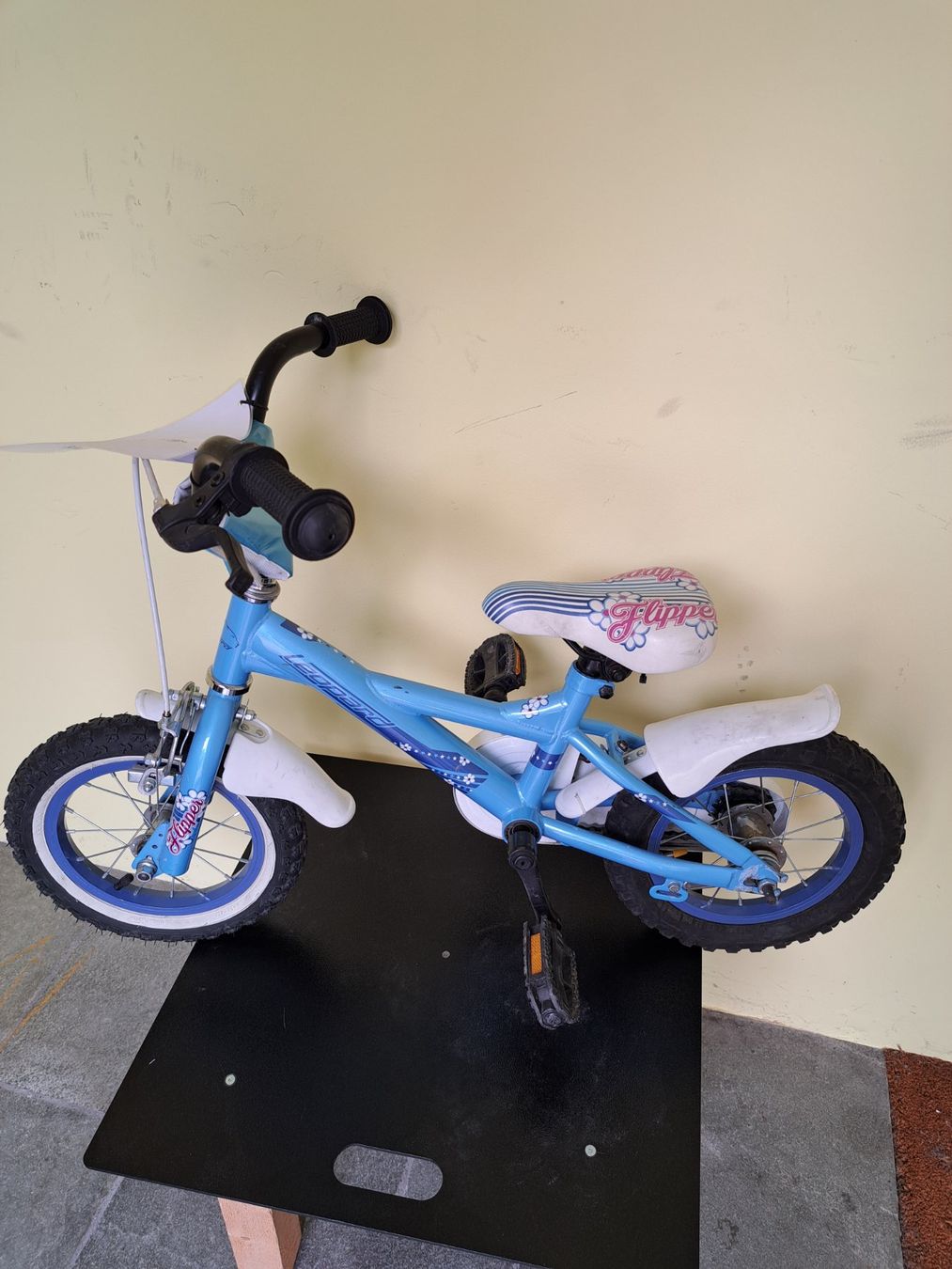 Leopard Biciclette: Leopard Flipper, Kindervelo, frisch revidiert – Usato da Glarus venduto da VeloShop_Glarus