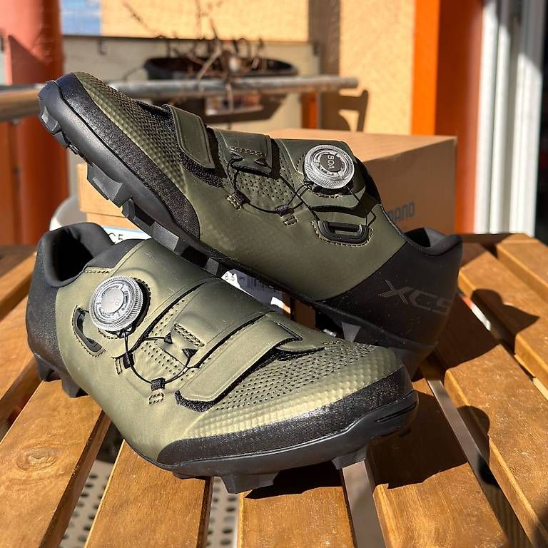 Shimano Scarpe da uomo: Shimano XC5 Chaussures Velo T.42 - NEUF – Nuovo e nell'imballaggio originale da Yvonand venduto da val_hdx2 2