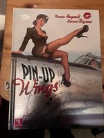 Pin-up Wings Romain Hugault, Edition Métal numéroté 325