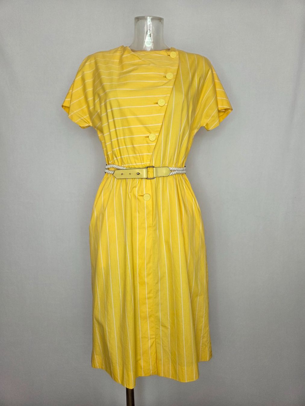 Kleider: Vintage Sommerkleid 80er mit Anker-Knöpfe – Gebraucht aus Bern von -Aniko-