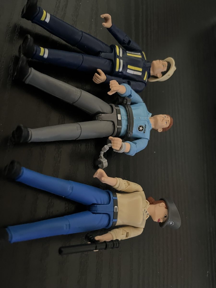 Bruder Jouets: 3 Bruder Viguren. – D'occasion à Rümlang par Papamoll4 3