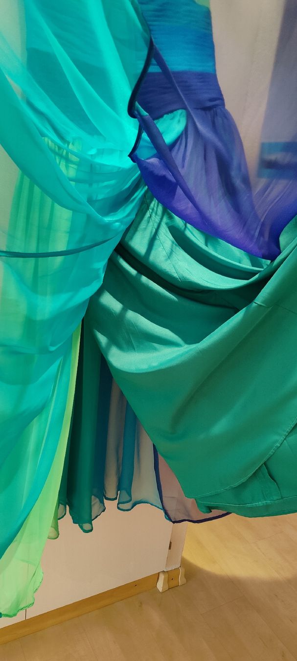 Vestiti: Festliches Kleid Grösse 40 – Usato da Bern venduto da Aliloli 3