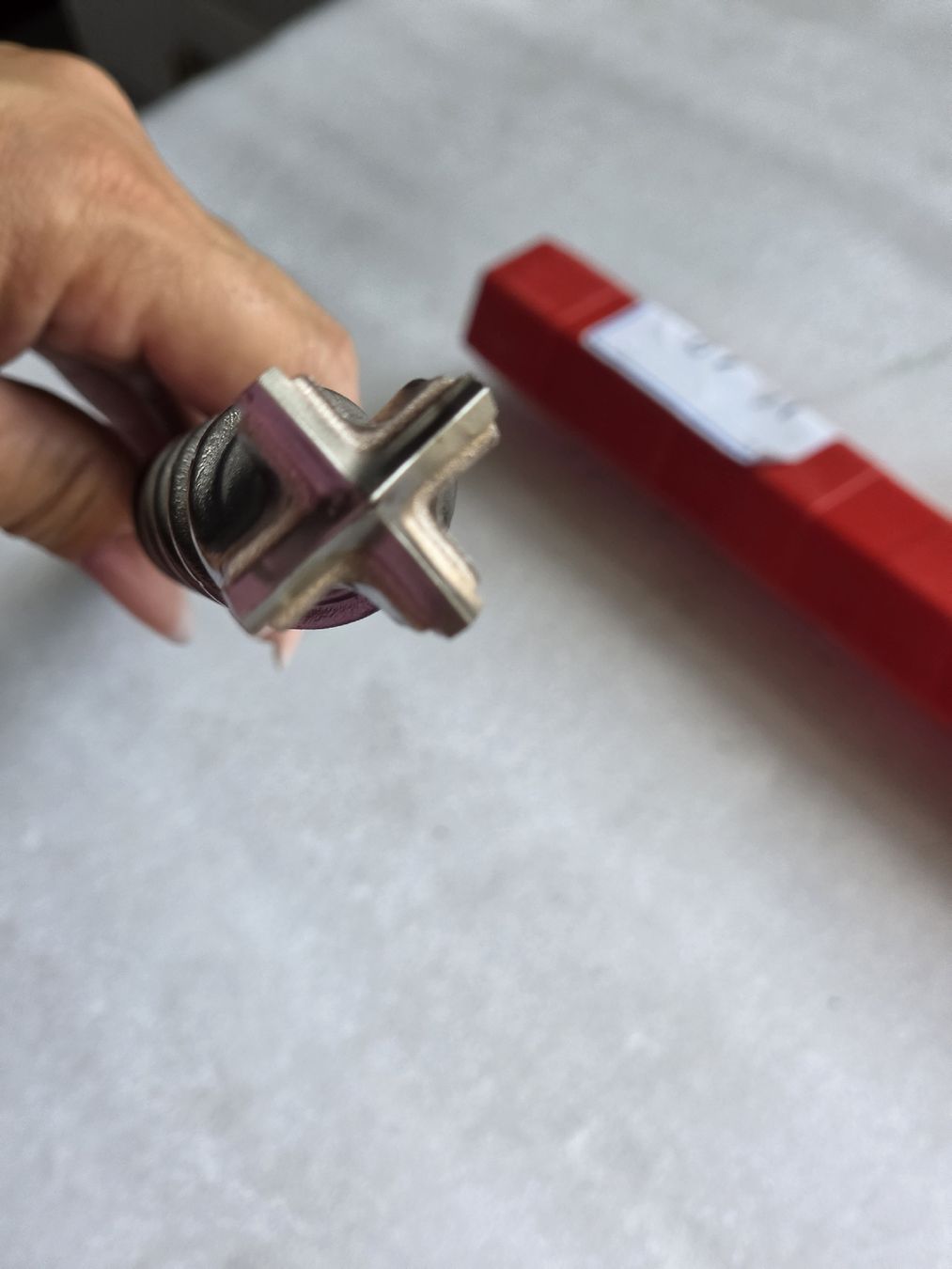 Hilti Tutti gli attrezzi: Bohrhammerbohrer Hilti – Usato da WIL SG venduto da Sprin319 2
