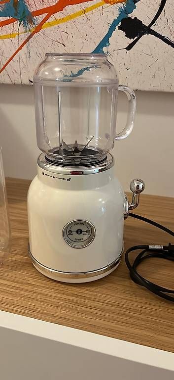 Elettrodomestici da cucina: Smoothiemaker Retro Style 600 ml – Usato da Kastanienbaum venduto da pet_57dn 1