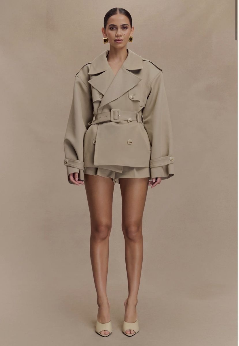 Cappotti: Meshki Trenchcoat – Usato da Neuhausen venduto da ann_t9kn 1