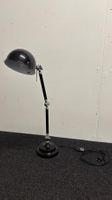 Tischlampe massiv aus Metall schwarz