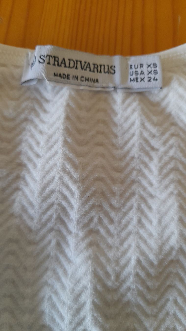 Stradivarius Top: Sommershirt gr. XS, Stradivarius – Usato da Nesslau venduto da Churfirsten08 2