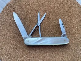 Bühler Langethal Taschenmesser mit Perlmut Griffen 