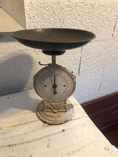 Bilance e pesi: Ancienne balance de cuisine – Usato da Chézard St Martin venduto da schmitt 1