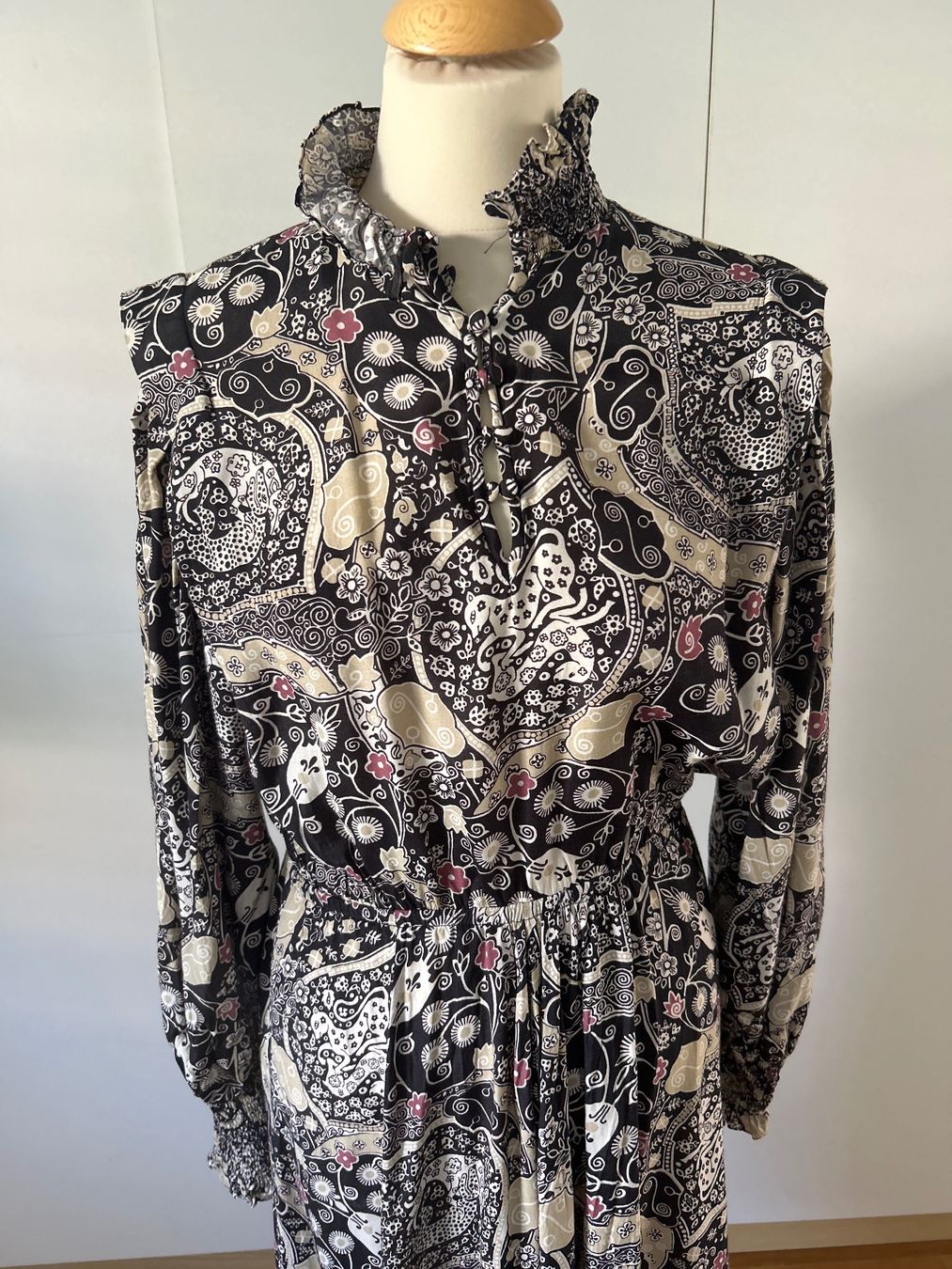 Vestiti: Etoile Marant dress Gr.S – Usato da Feuerthalen venduto da Anna_Swift 2