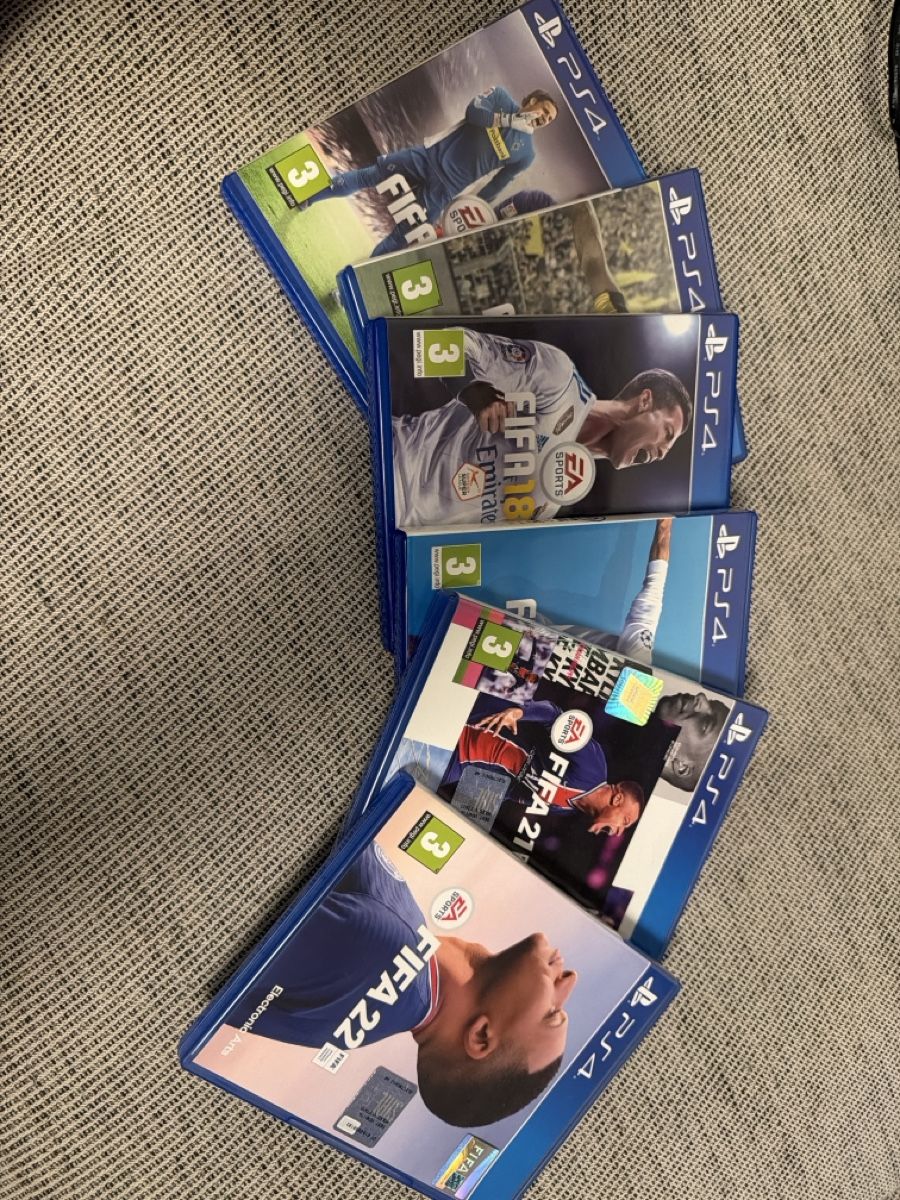 Sony Giochi: FIFA16,17 18, 19, 21, 22 PS4 – Usato da Sirnach venduto da D.SecondChance