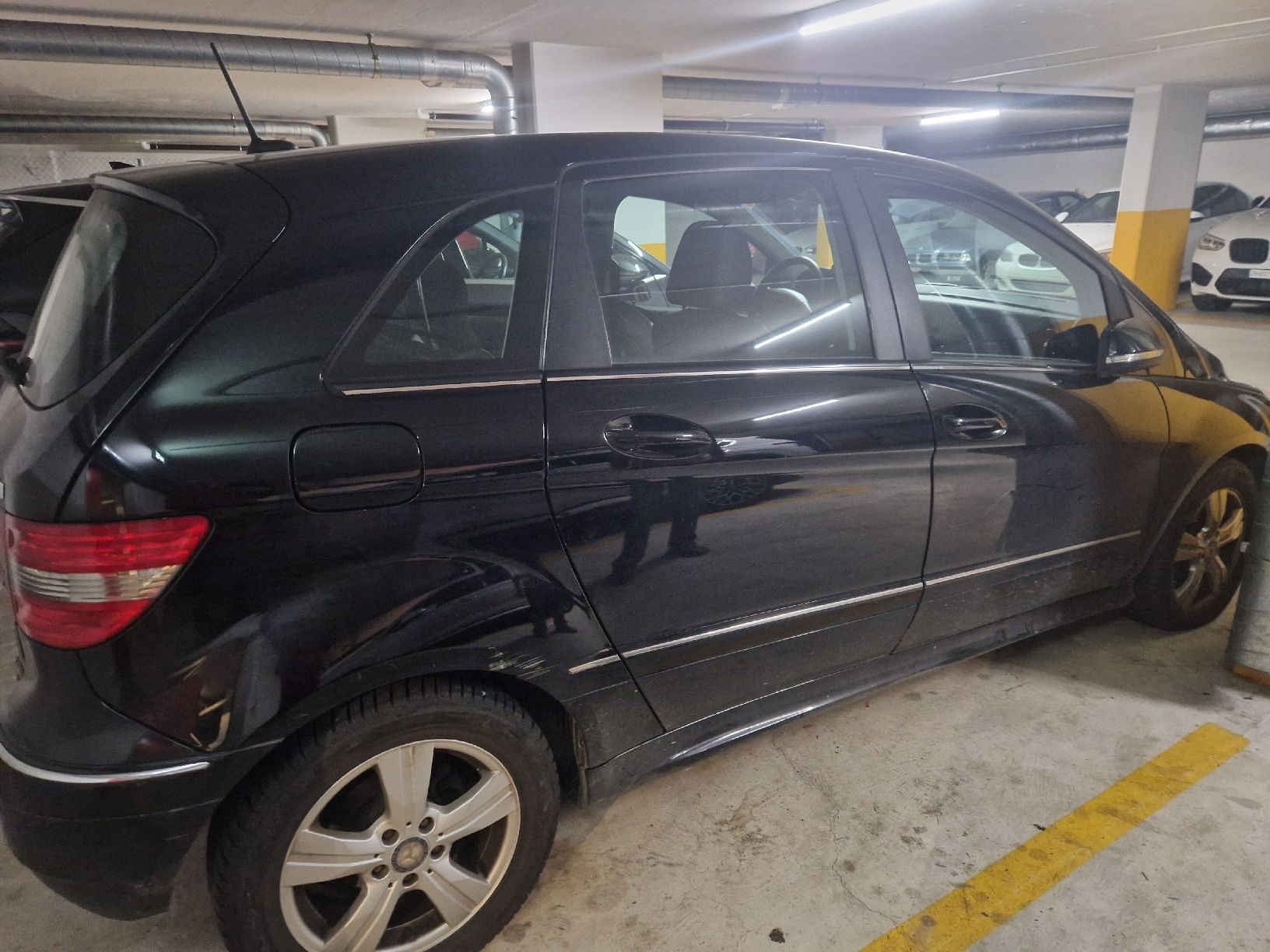 Mercedes-Benz Autos: Auto ab platz – Gebraucht aus Hombrechtikon von Katrin.s 7