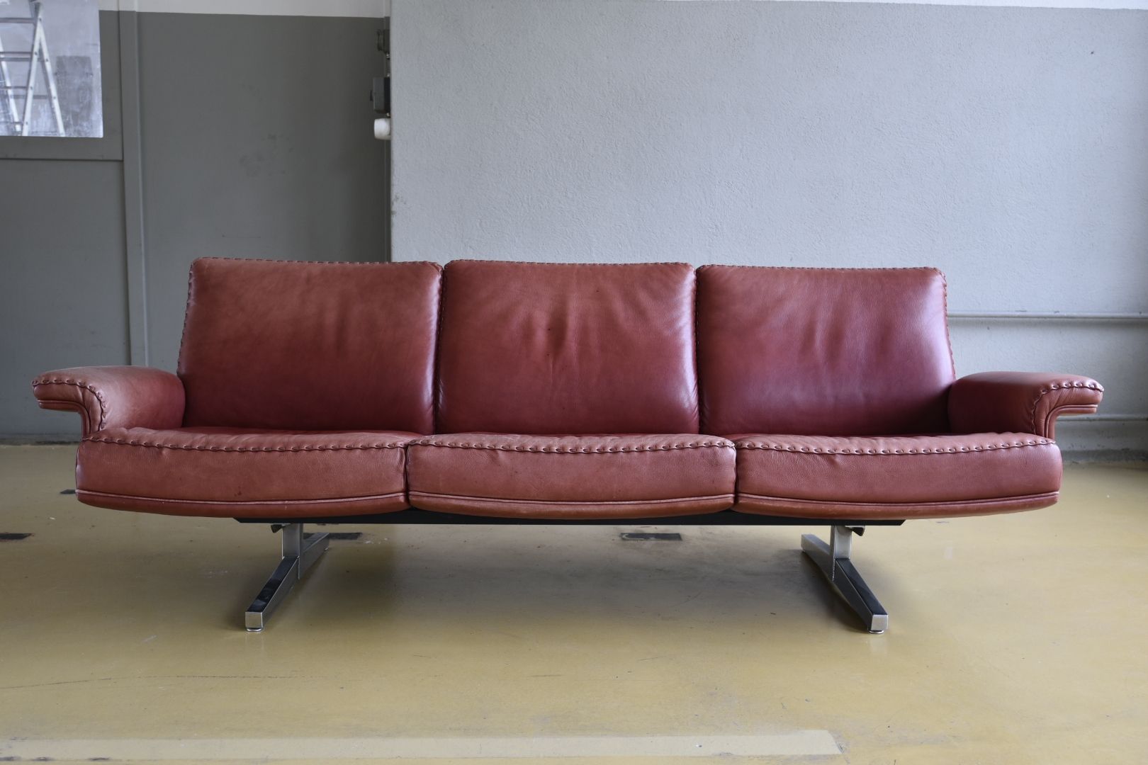 De Sede Sofas: Designer Sofa De Sede DS 35 in Leder – Gebraucht aus Lichtensteig von UsedIN