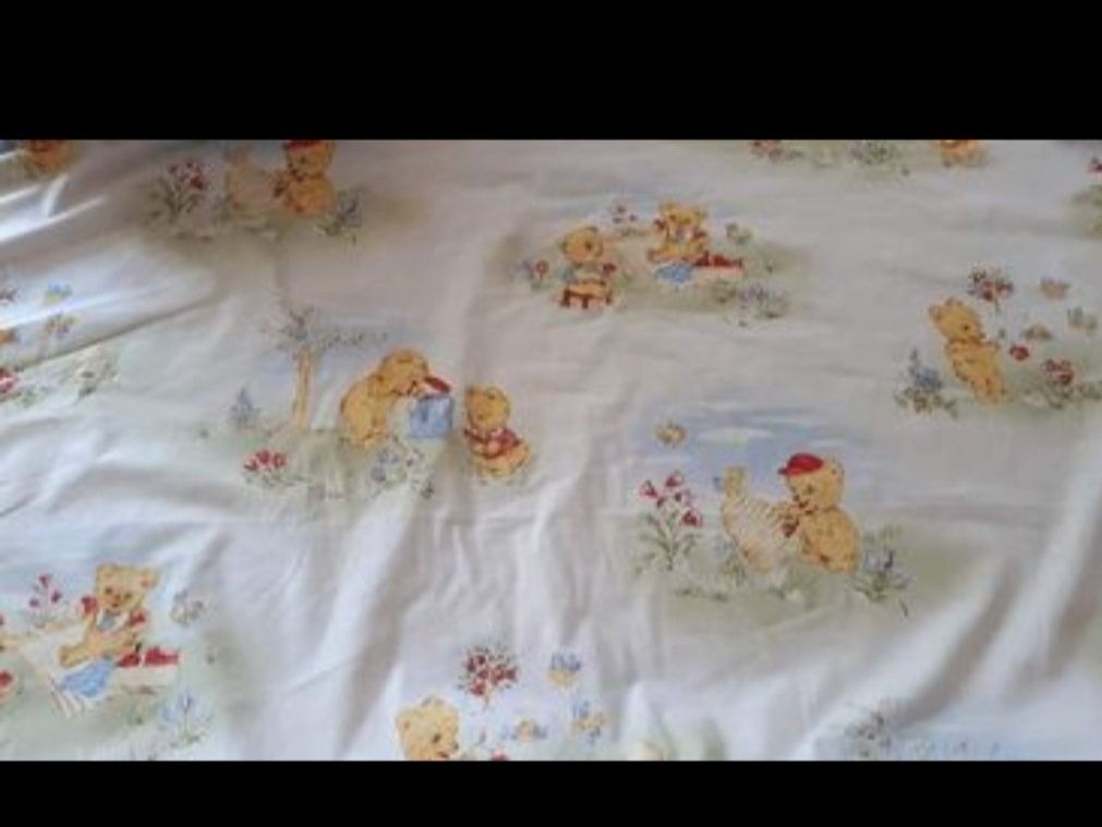 Tessuti: Baumwollstoff Honig Bär 100x150cm – Nuovo e nell'imballaggio originale da Steg im Tösstal venduto da J.Kreisl