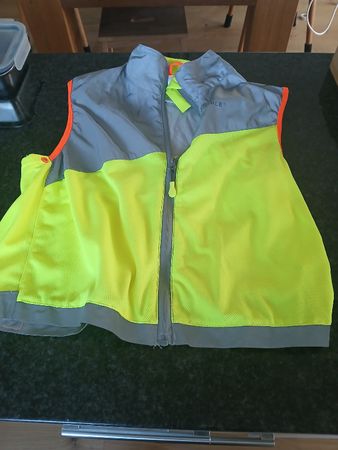Leuchtveste für Schule 116 bis 134 cm