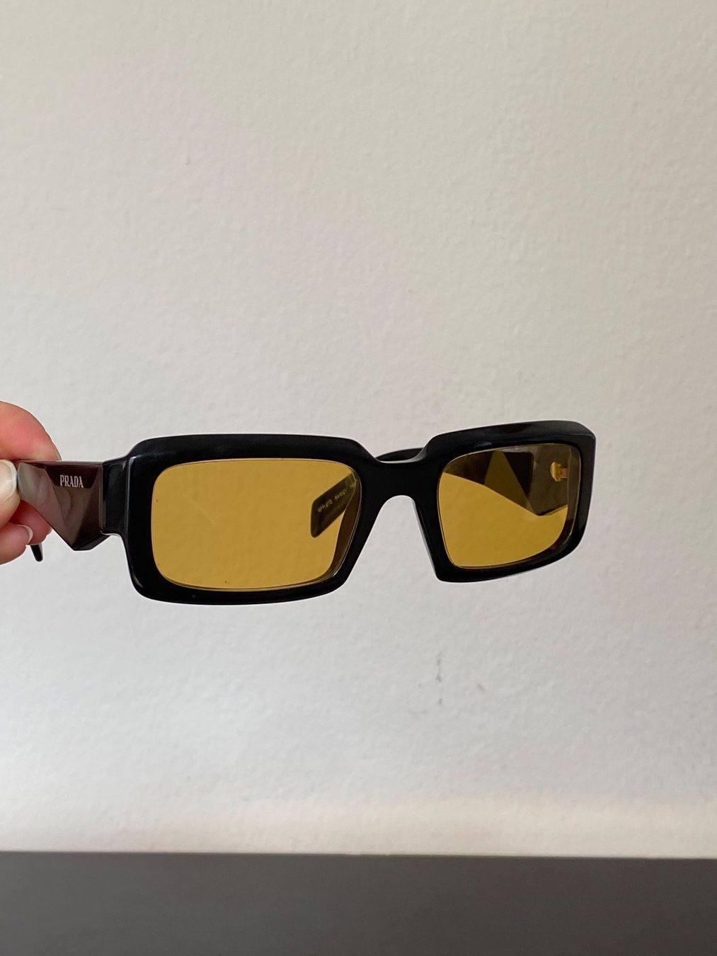 Prada Occhiali & Lenti: Prada sunglasses – Nuovo e nell'imballaggio originale da Biel/Bienne venduto da Sommer_17 3