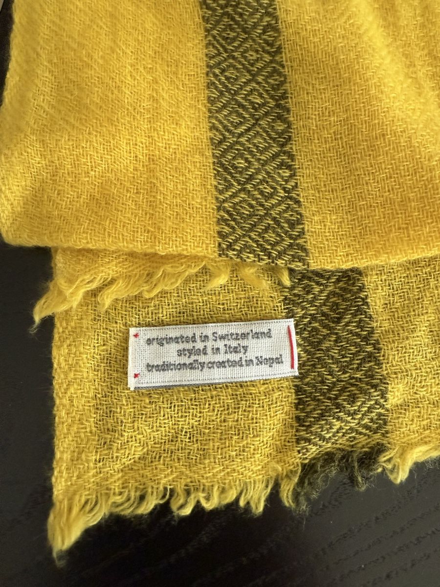 Foulard & Sciarpe: Sciarpa in 100% cachemire – Usato da Bioggio venduto da M.M.O