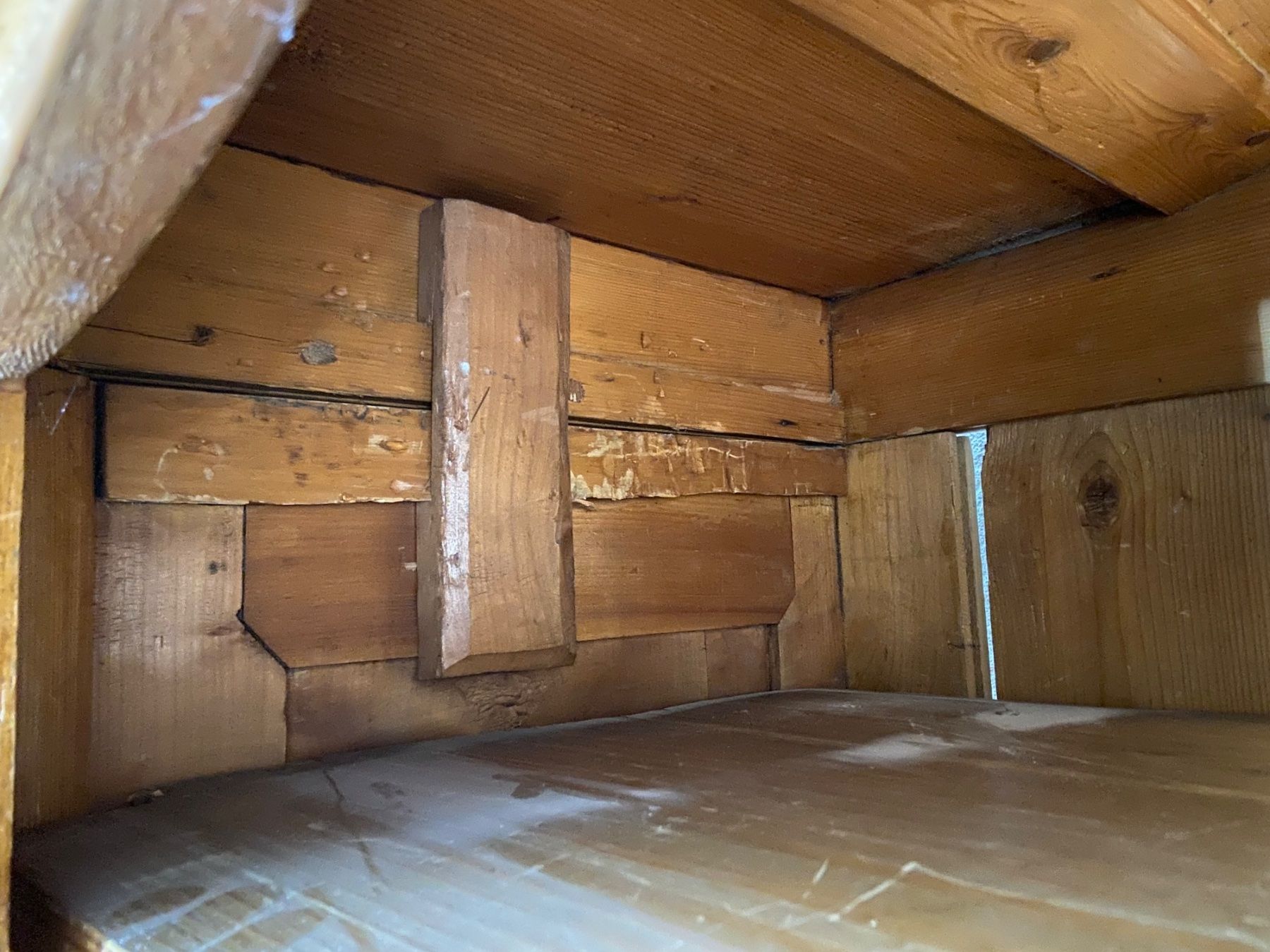 Schränke: |•|  Barockschrank 18. Jahrhundert – Gebraucht aus Schlieren von Freundlich02 9