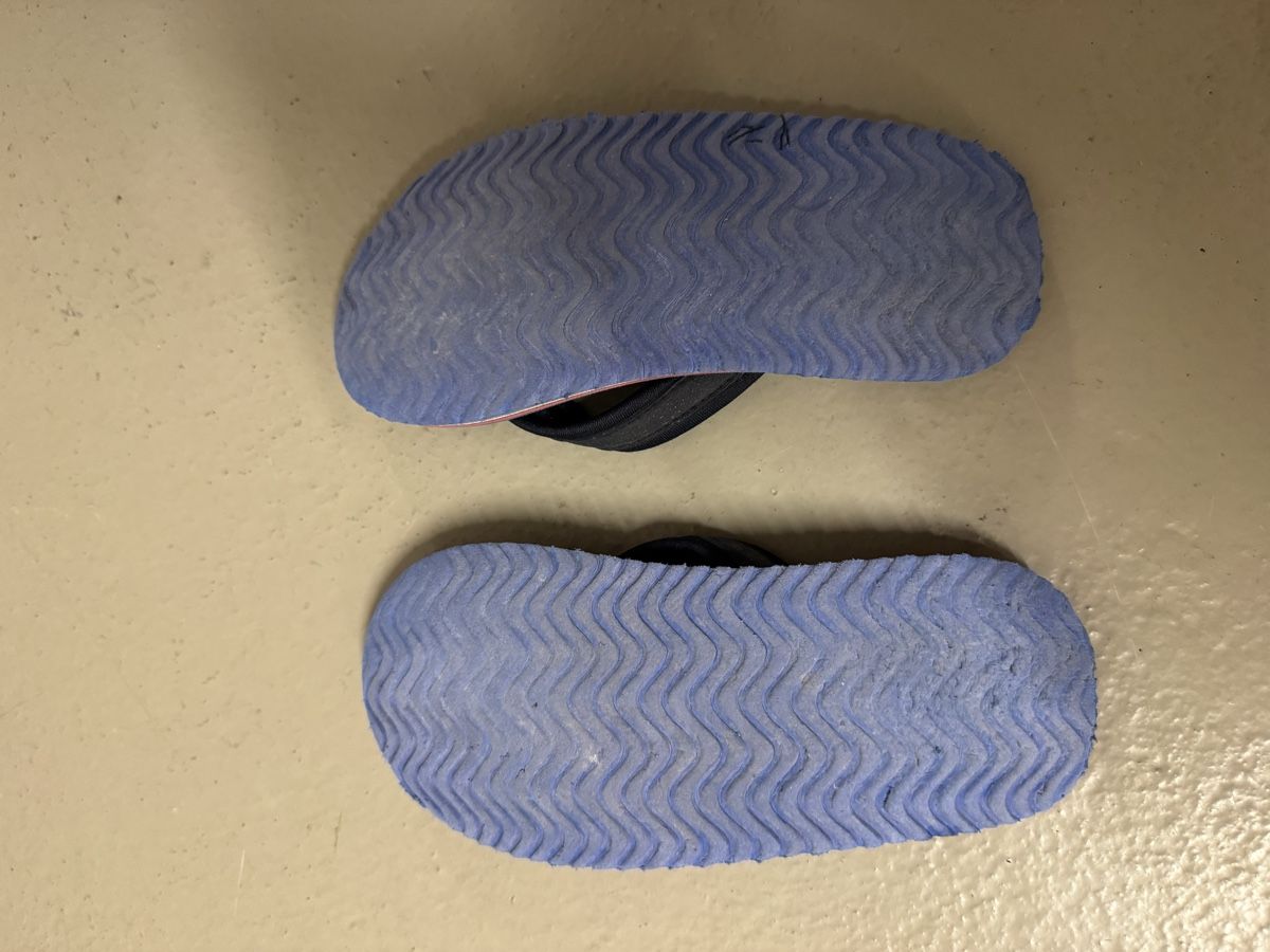 Scarpe per ragazzi: Kinder Flip Flops Grosse 28 – Usato da Zürich venduto da zd_1965 2