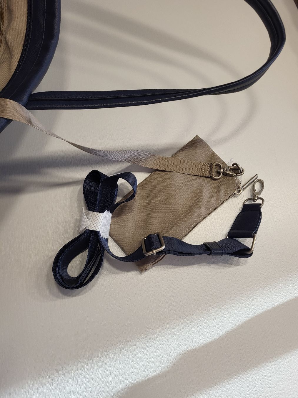 Zwei Borse da donna: Neu Zwei Tasche – Nuovo (secondo la descrizione) da Suhr venduto da lul_87gh 4