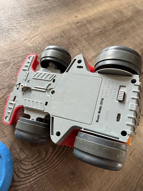Giocattoli: Fisherprice RC Rennauto – Usato da Gwatt (Thun) venduto da Bennae 1