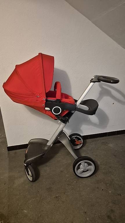 Carrozzine: Stokke xplory Kinderwagen rot – Usato da Winterthur venduto da Happy-Baby