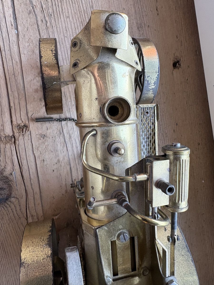 Kit di modellismo & Modellini statici: Alte Messing Dampfwalze, Sammlerstück – Usato da Gündisau venduto da Gregory-dean 4