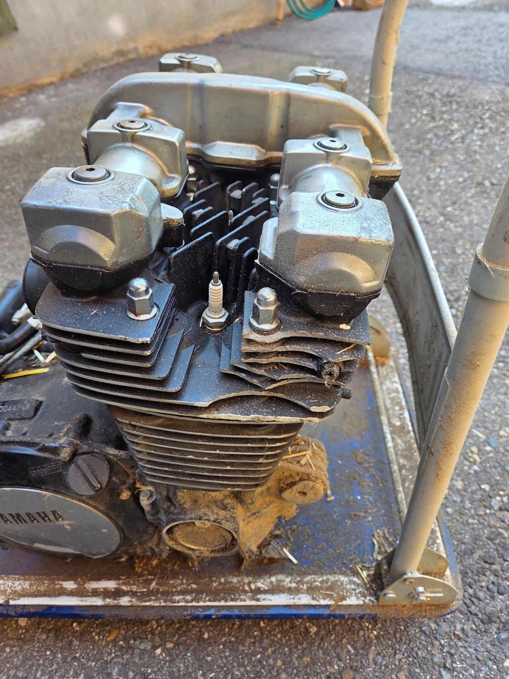 Yamaha Motori: Yamaha  XJR 1200 Motor – Difettoso da Maur venduto da pomnenka 8