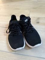 Nike black sneakers size EU40