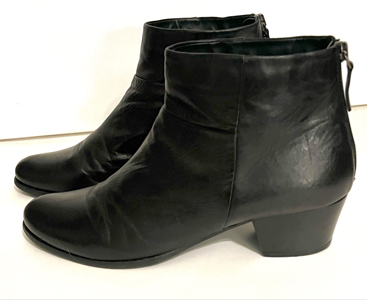 Scarpe da donna: Damenbottine. Schwarzes Leder. Gr. 40 – Usato da Zürich venduto da rsa_dv8r