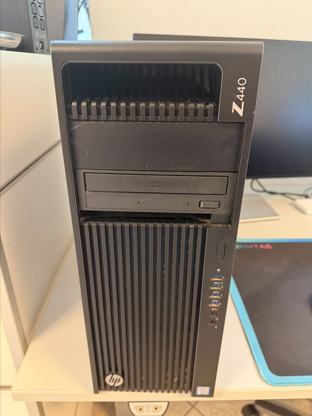 Hewlett Packard PCs: HP Z440 WorkStation – D'occasion à Zizers par Digitag0