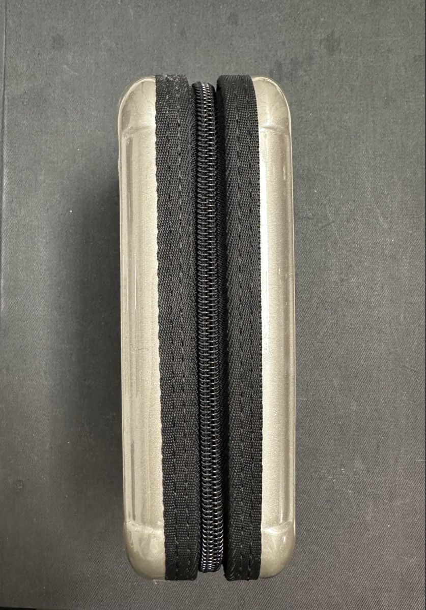 Rimowa Trousses de maquillage: Thai Airways First Class Rimova Necessaire – D'occasion à Küsnacht ZH par Nano_zh 1