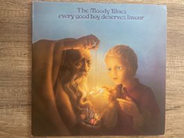 A627/The Moody Blues Every Good Boy Deserves Favour
