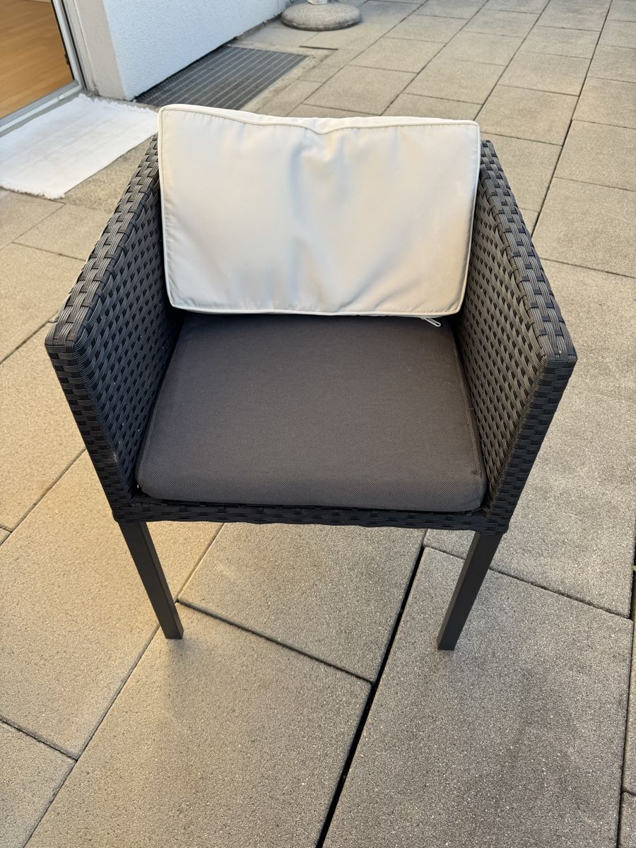 Set di tavolo e panche: Tisch inkl. 6 Stühle und 3 Hocker – Usato da Pratteln venduto da Lenny17 1