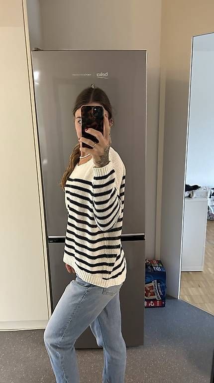 H&M Pullover & Sweatshirts: Gestreift Pullover – Gebraucht aus Thun von SelinaW1995 2
