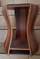 Hocker / Beistelltisch Nussbaum Atelier Pfister stapelbar