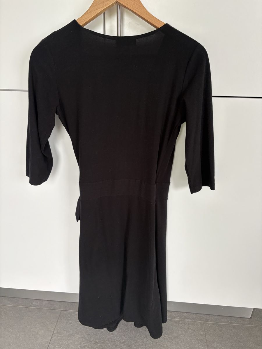Vestiti: Black jersey tie around dress – Usato da Oberdorf SO venduto da retowolf 1