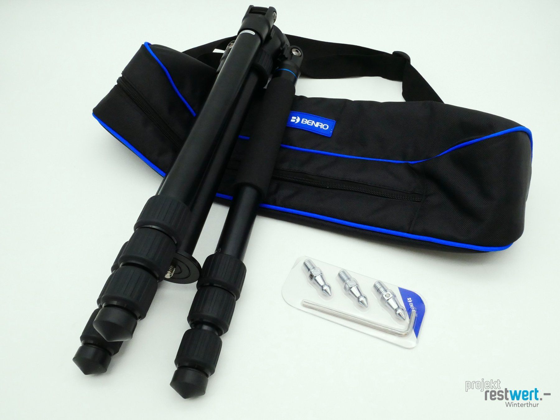 Benro Trépieds & Accessoires: BENRO Stativ Kit FIF28AIB2 – Neuf (Voir description) à Winterthur par Restwert_Winterthur