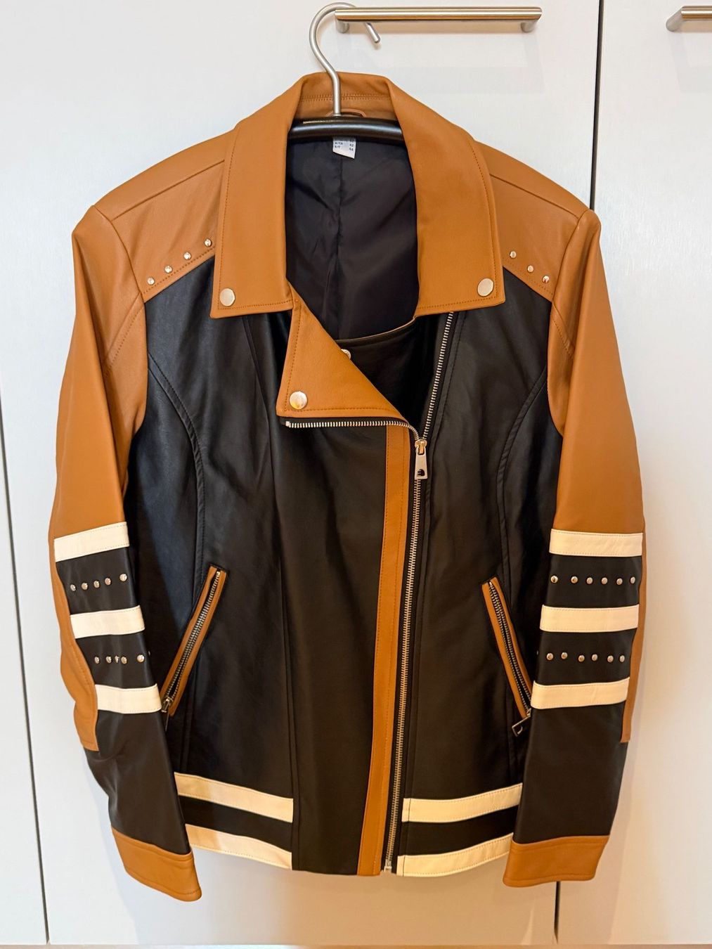 Giacche: Coole Jacke - NEU – Nuovo (secondo la descrizione) da Henggart venduto da Mlehmann