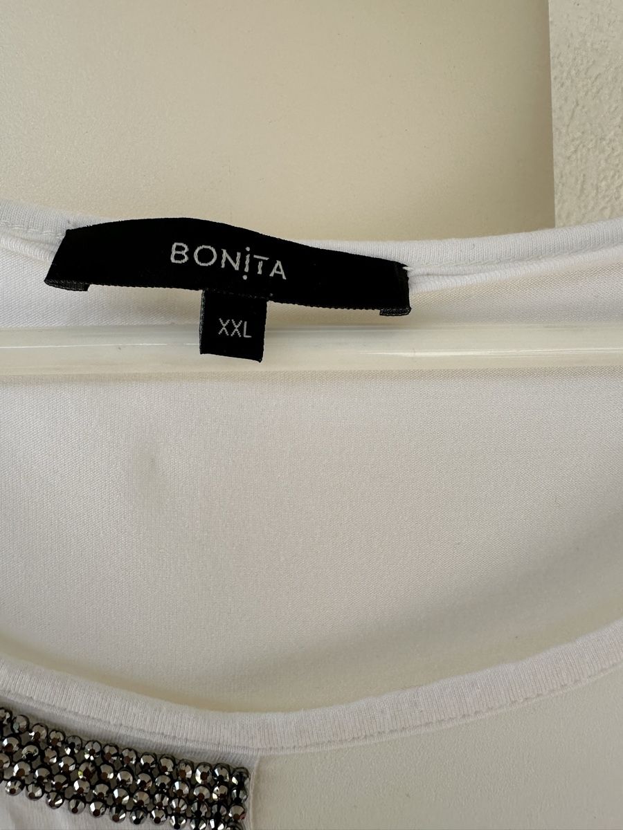 Bonita T-Shirts: Bonita Oberteil XXL – Gebraucht aus S. Antonino von Swissbutler 2